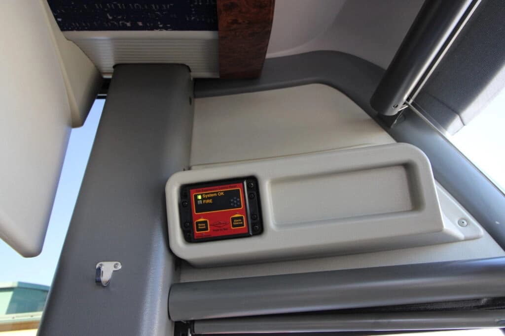 2013 MCI J4500 – VIP Coach - Image 20
