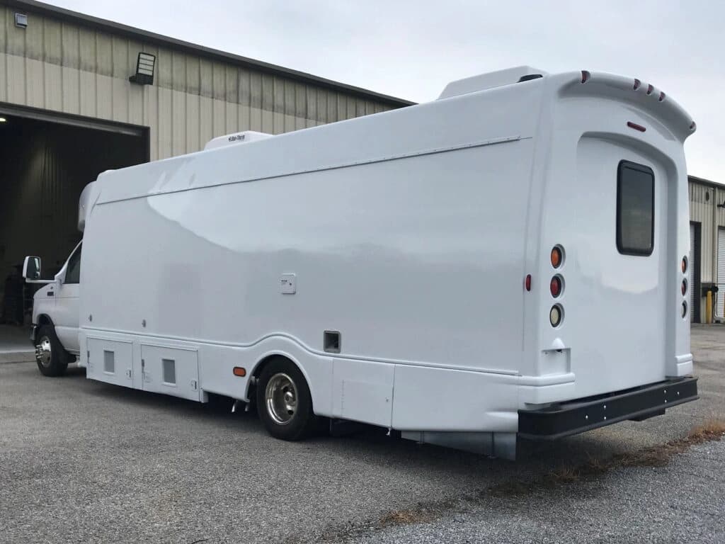 2008 Ford E-450 RV Shuttle Bus Conversion - Image 2