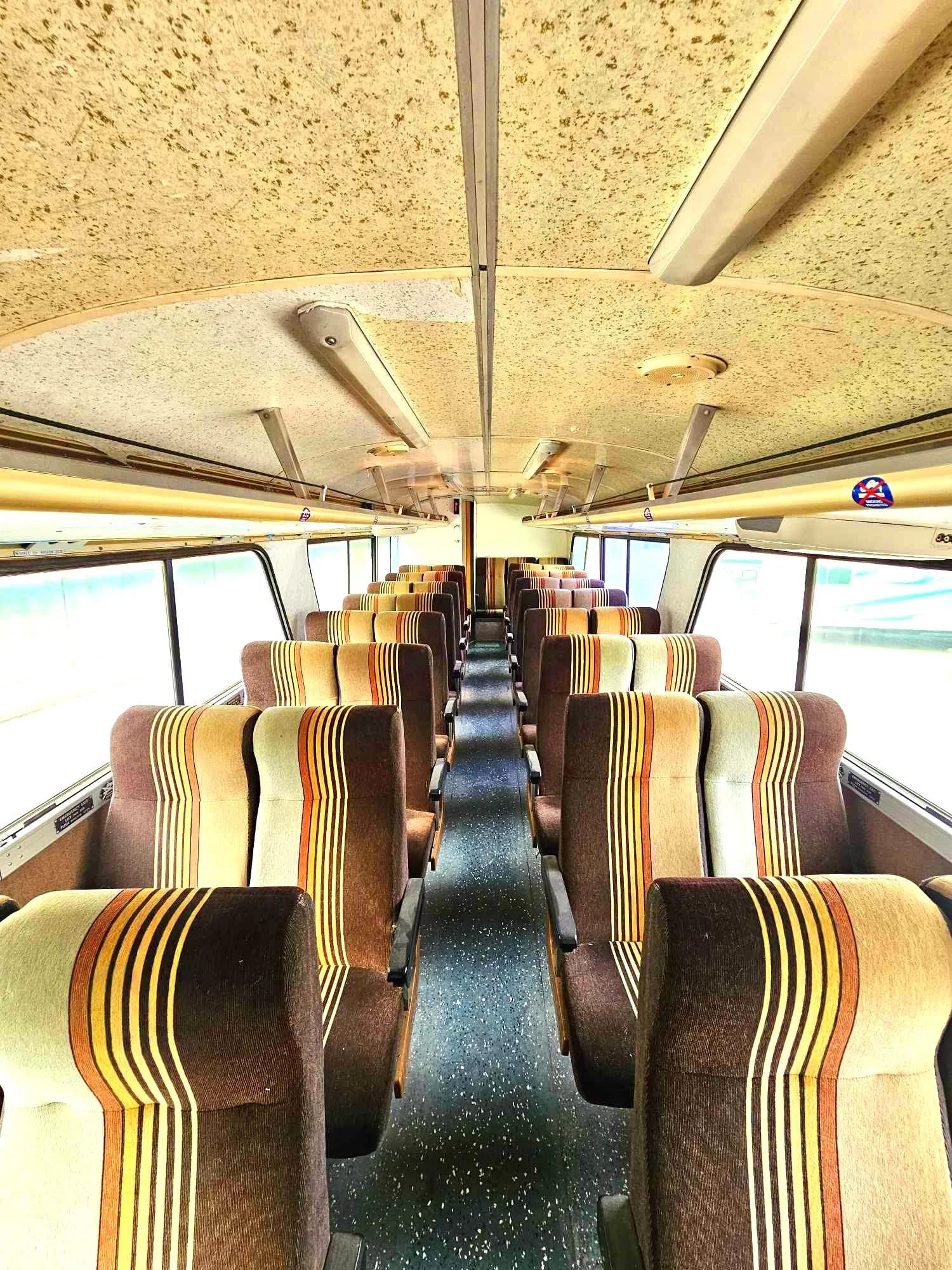 1976 MCI MC-8 Crusader - Image 6