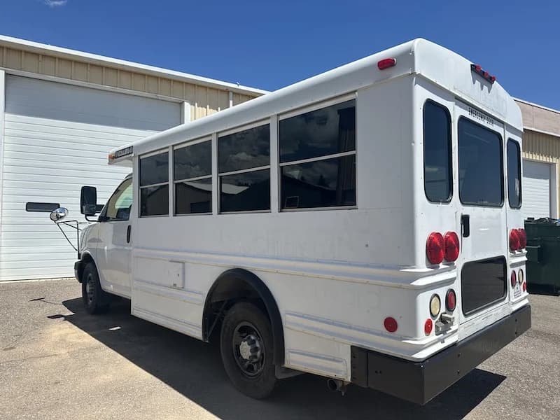 2007 Chevrolet Collins MFSAB Non-CDL Activity Bus - Image 3