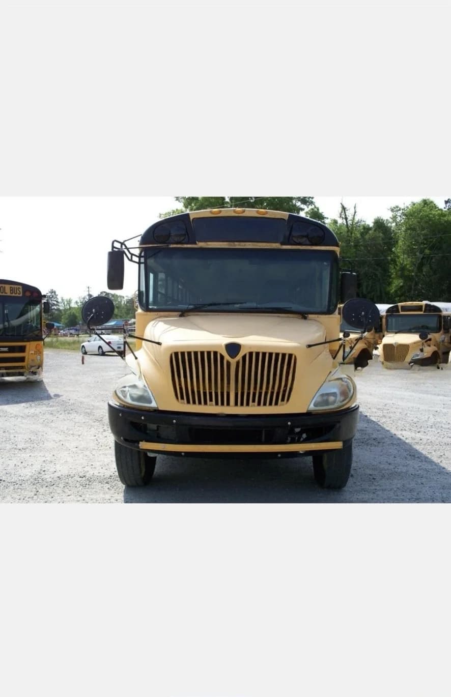 2010 International  3000 IC Bus - Image 1