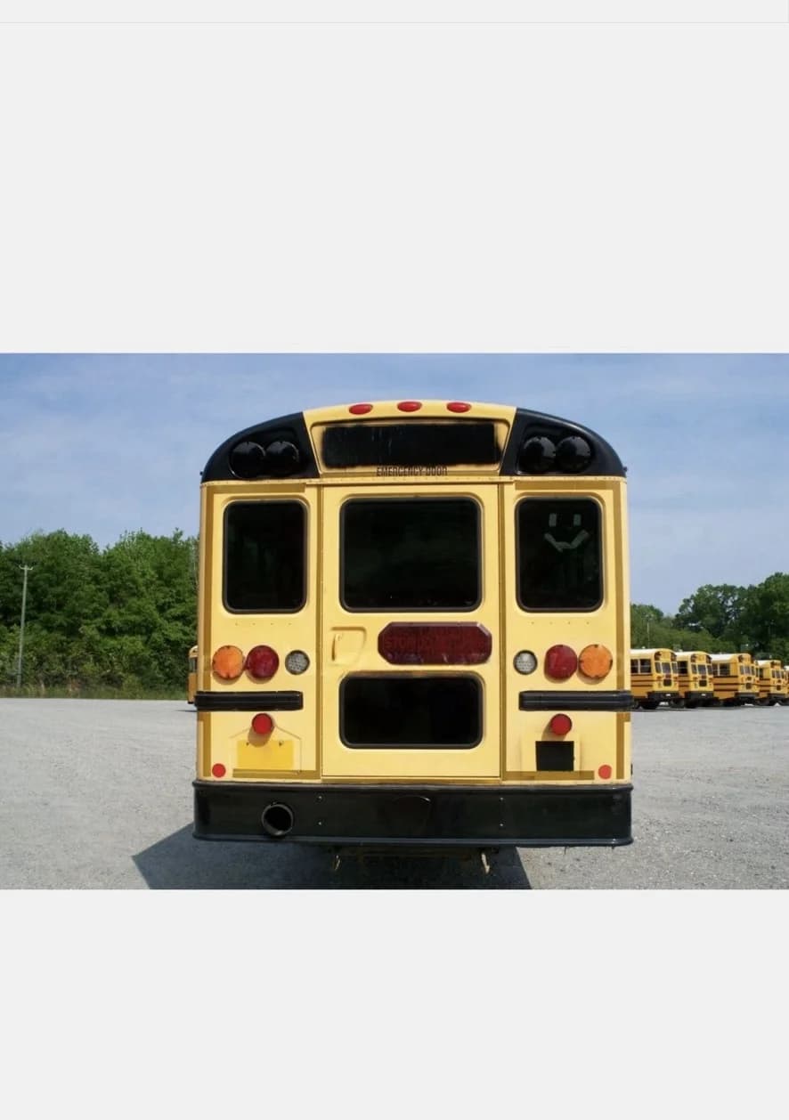 2010 International  3000 IC Bus - Image 4