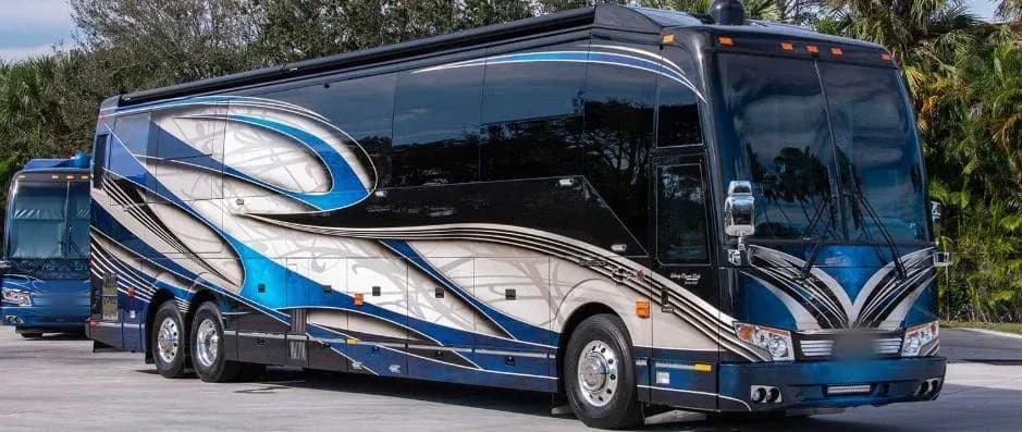 2020 Prevost Elegant Lady Motorcoach - Image 1
