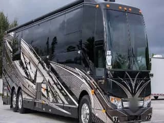 2017 Prevost (NFI) H3-45 bus