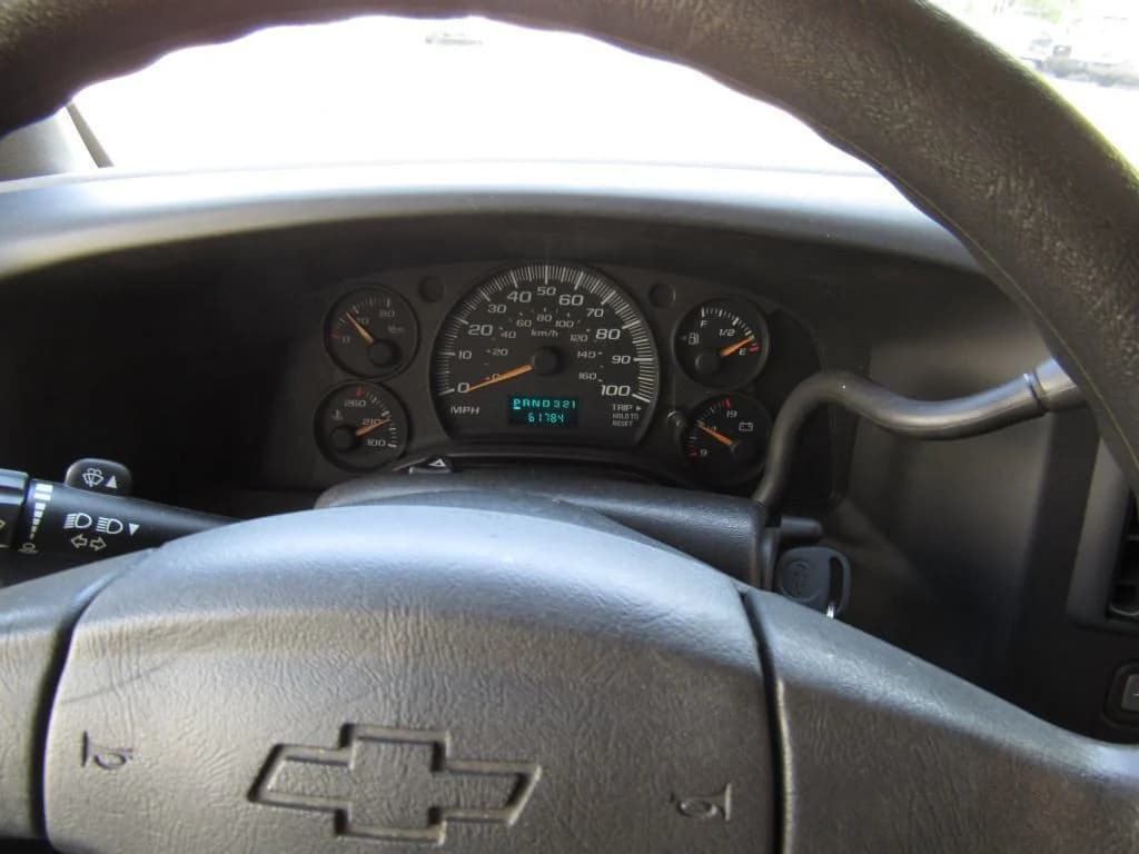 2007 Chevrolet Express Collins A/C Mini Bus - Image 27