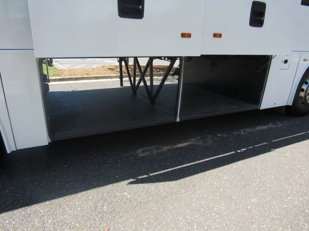 2016 Temsa TS-35 40 Passenger Coach Bus - Image 10