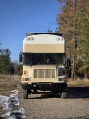 2000 International 3800 DT466 bus