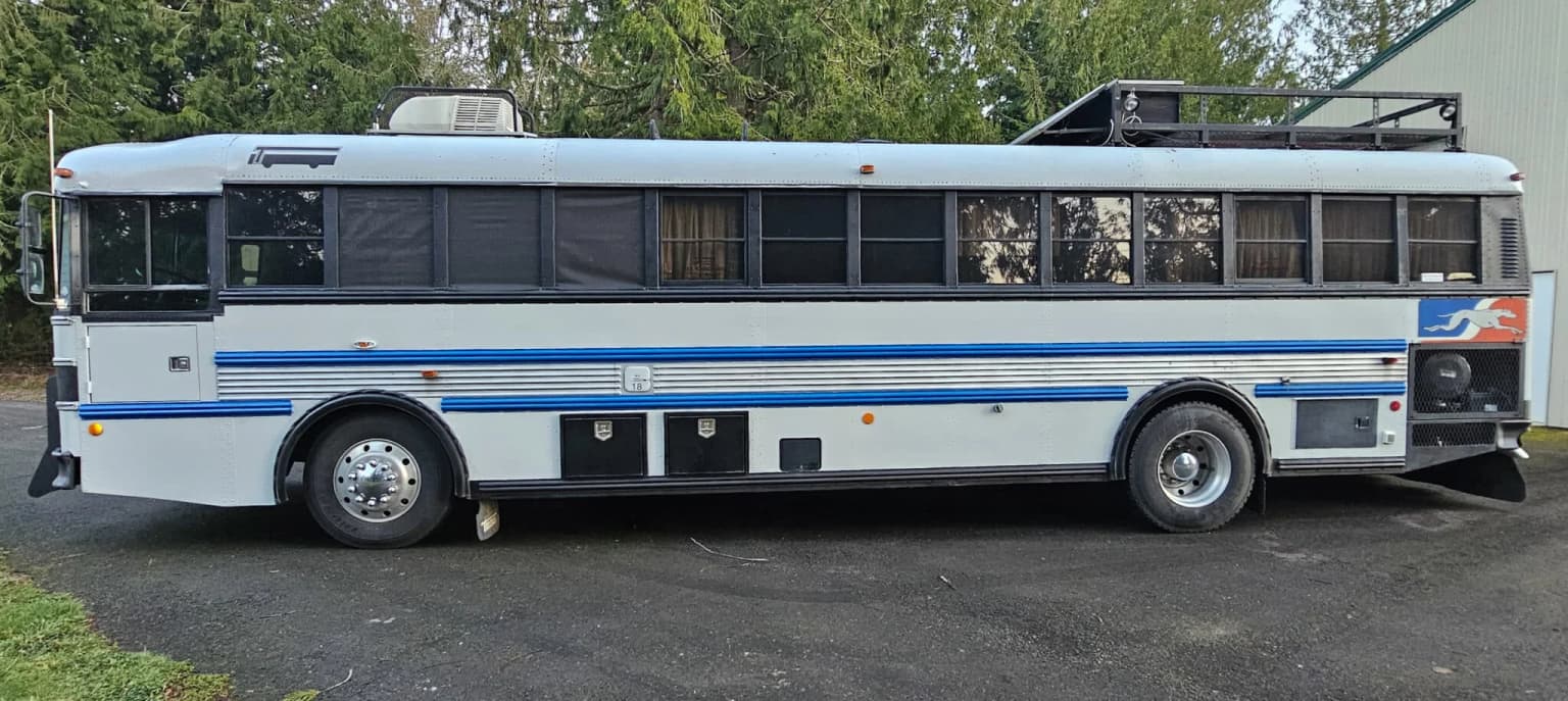 Transit Liner #24428 - Image 3