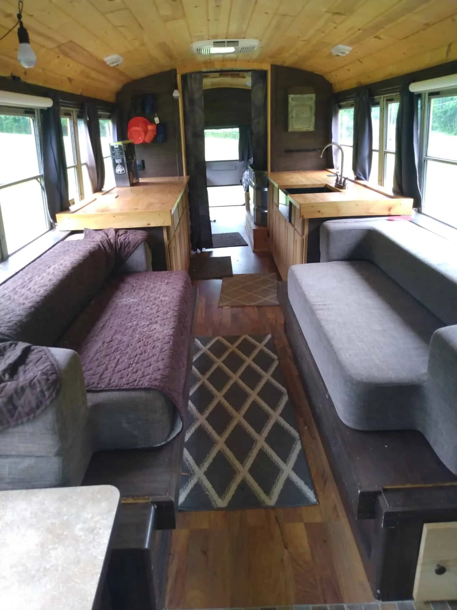 2004 Freightliner FS65 Skoolie Conversion - Image 10