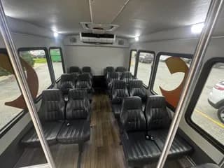 2023 Ford E450 bus