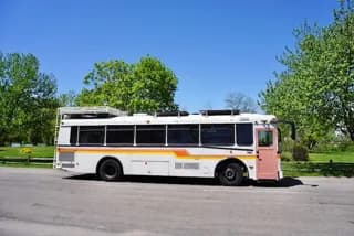 2004 Thomas Built Buses HDX bus