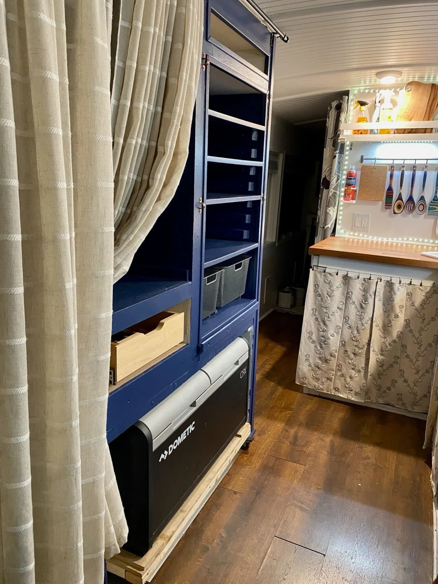 1993 MCI MC12 Flat Nose Skoolie Conversion - Image 5