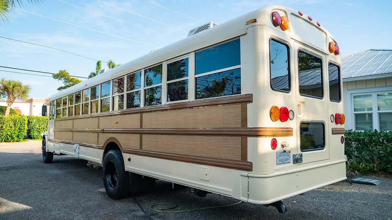2007 International CE300 Dog Nose Skoolie Conversion - Image 2