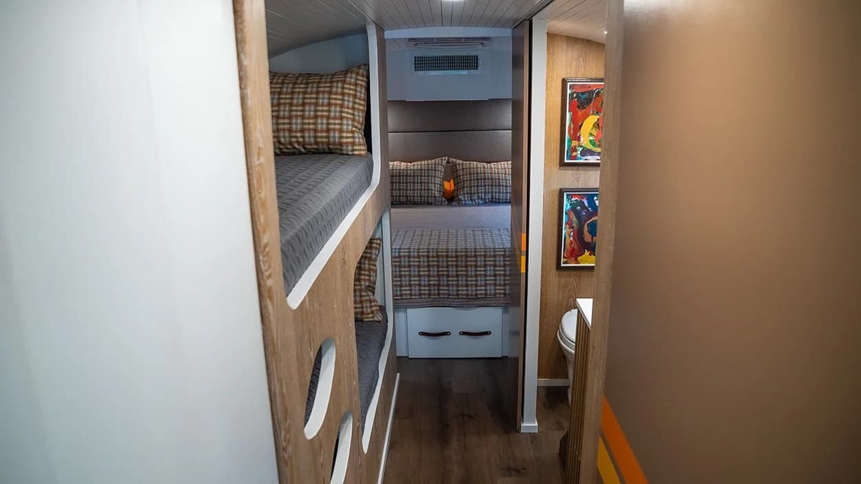 2007 International CE300 Dog Nose Skoolie Conversion - Image 5