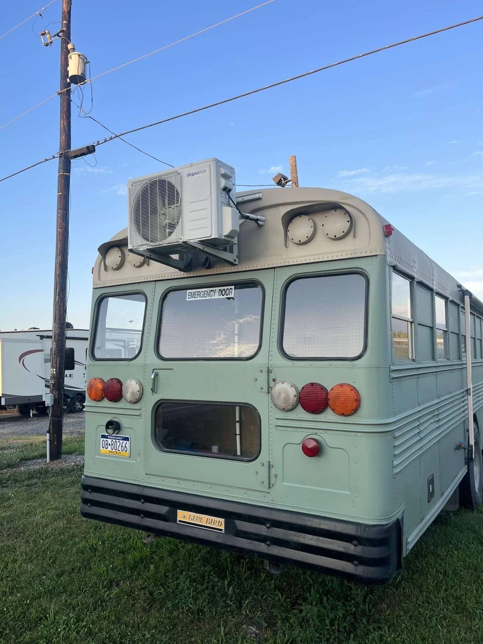 2000 International Blue Bird Skoolie Conversion - Image 2