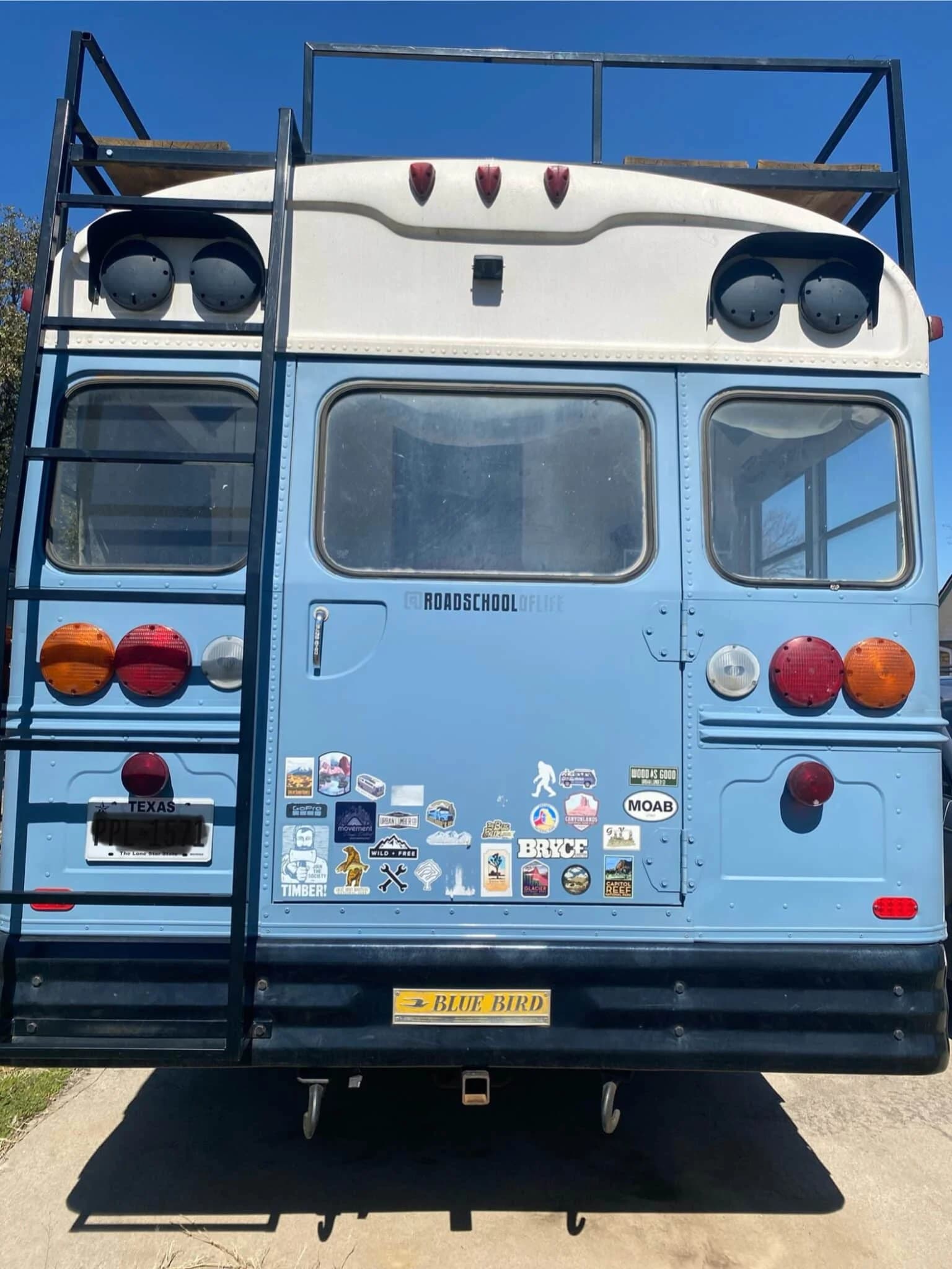 1989 International Blue Bird Skoolie Conversion - Image 7