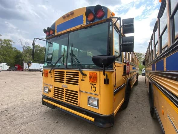 2007 Thomas Flat Nose School Bus - Image 1