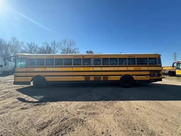 2007 Thomas Built Flat Nose School Bus - Image 5