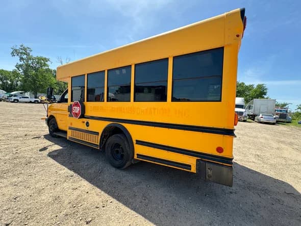 2009 Chevrolet Mini School Bus - Image 4