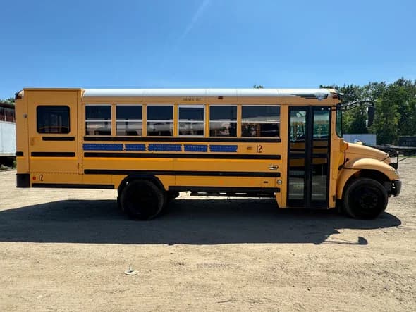 2010 International IC School Bus - Image 3