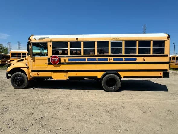 2010 International IC School Bus - Image 5