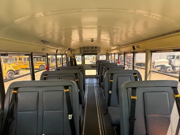 2010 International IC School Bus - Image 6