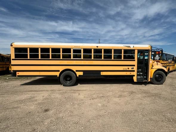 2011 International Dog Nose School Bus - Image 2