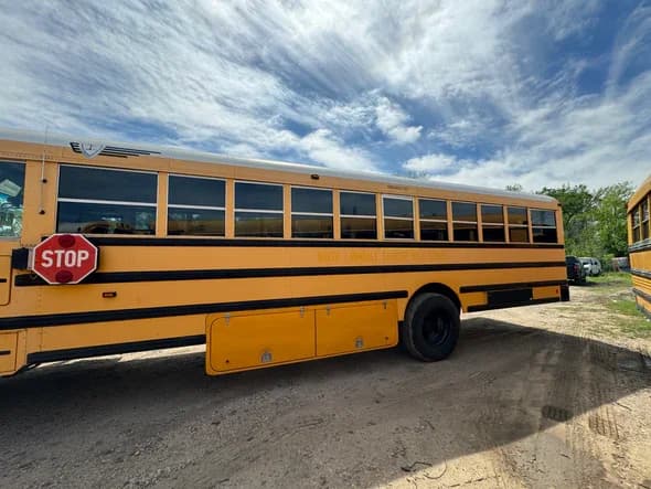 2011 International Dog Nose School Bus - Image 3