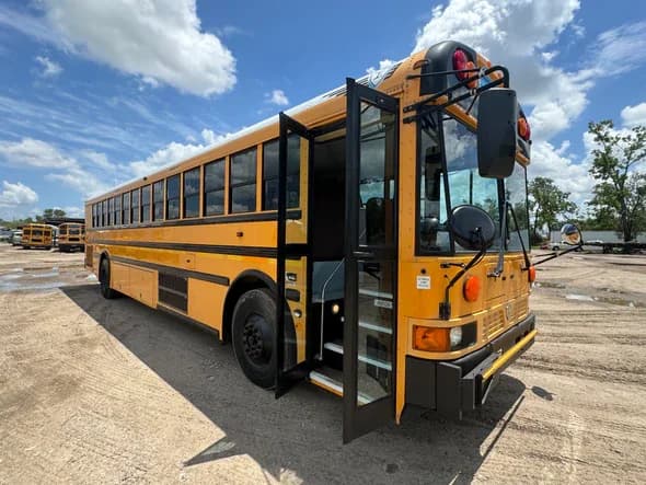 2011 International Flat Nose School Bus - Image 1