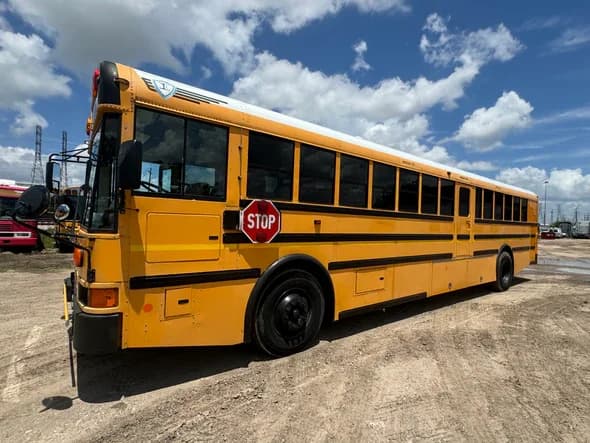 2011 International Flat Nose School Bus - Image 4