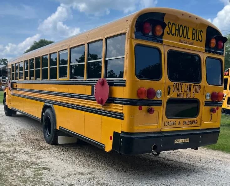 2017 Blue Bird Vision School Bus - Image 4