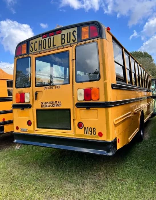 2011 Freightliner Thomas School Bus - Image 4