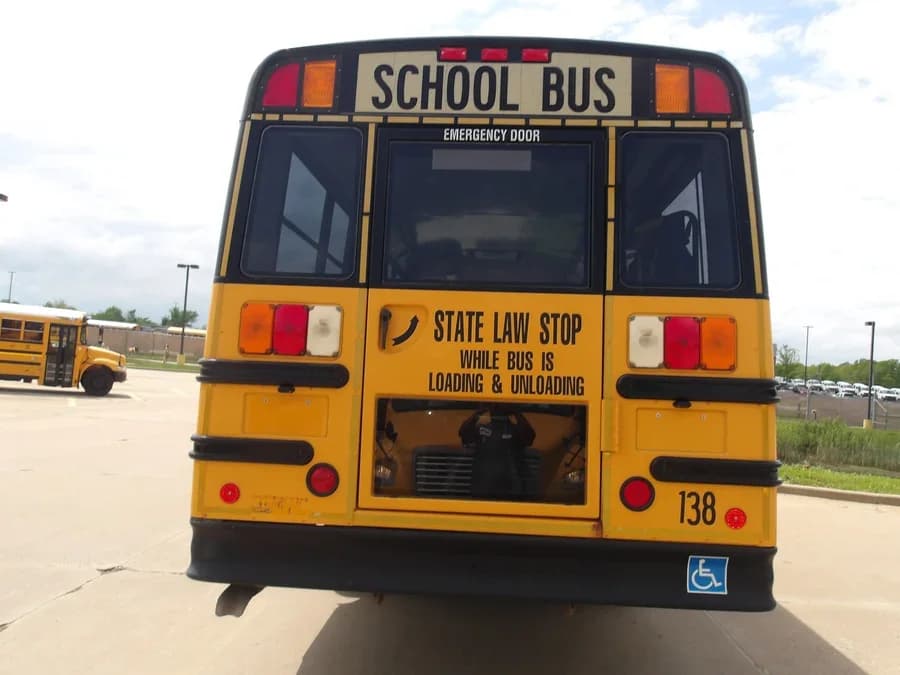 2012 Freightliner Thomas School Bus - Image 2
