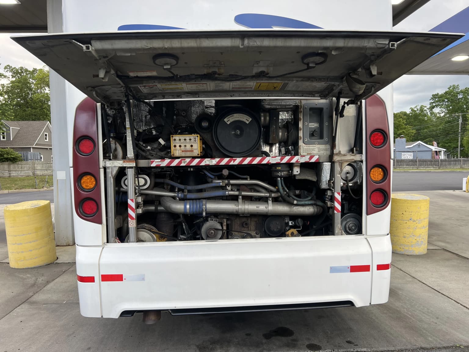 2016 MCI J4500 Mci - Image 9