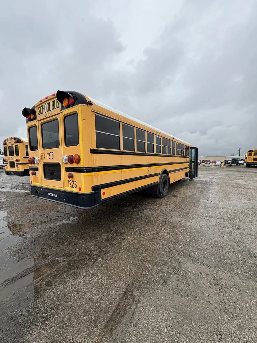 2013 IC CE School Bus - Image 2