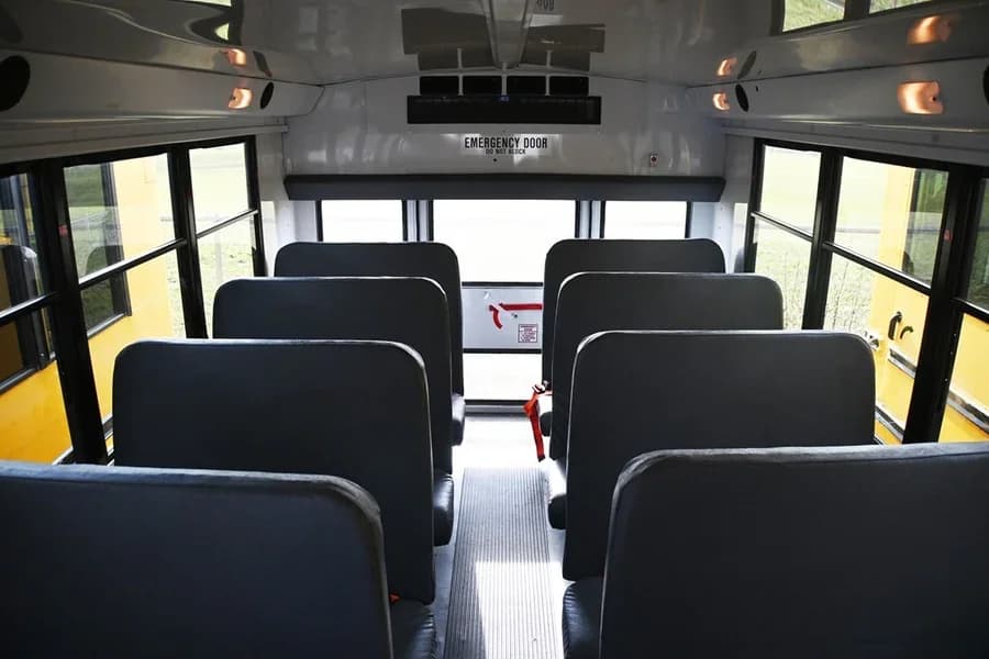 2013 Chevrolet Collins School Bus - Image 3