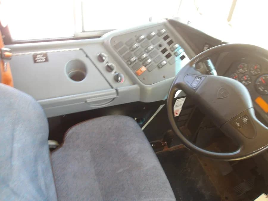 2014 IC CE School Bus - Image 9