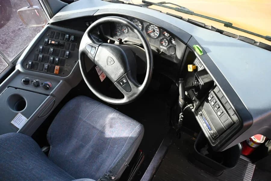 2016 IC CE School Bus - Image 9