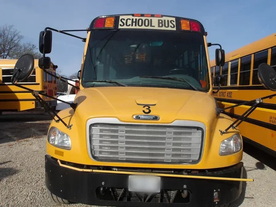 2016 Freightliner Thomas School Bus - Image 1