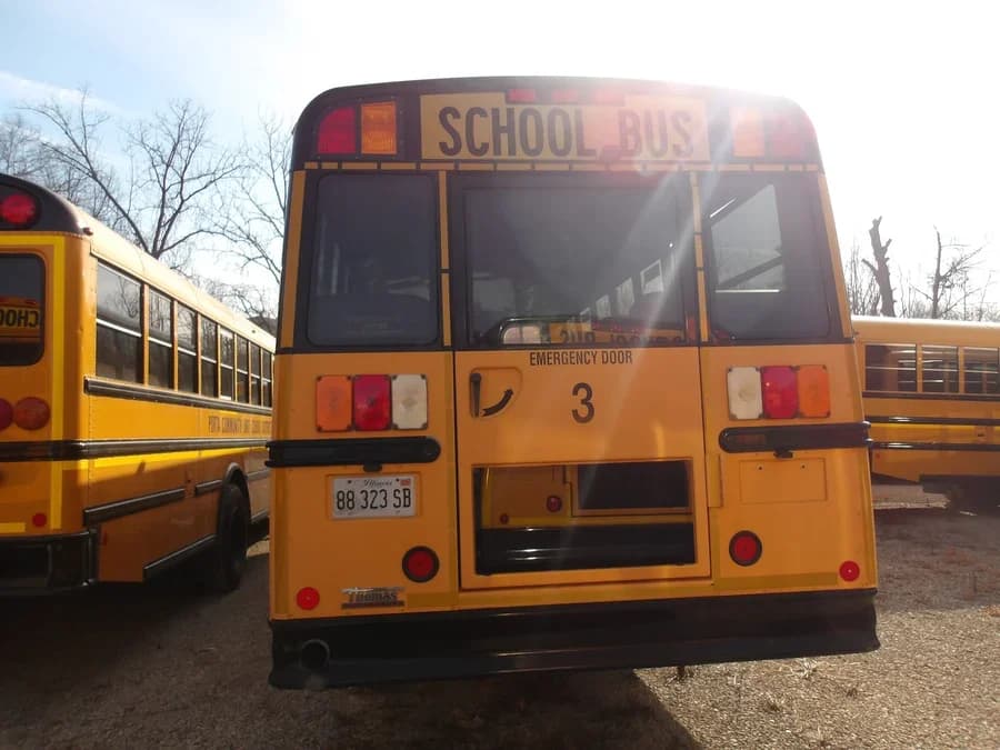 2016 Freightliner Thomas School Bus - Image 4