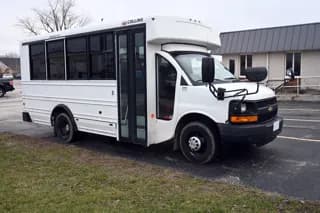 2016 Chevrolet Collins bus