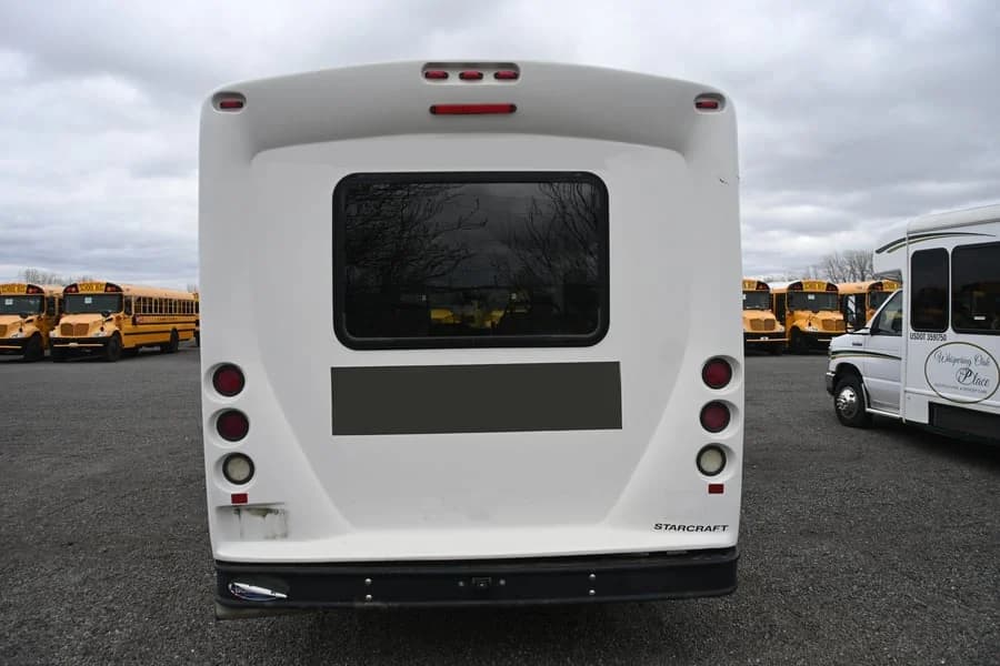 2016 Ford Starcraft Shuttle Bus - Image 4