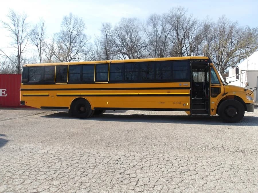 2017 Freightliner Thomas School Bus - Image 1