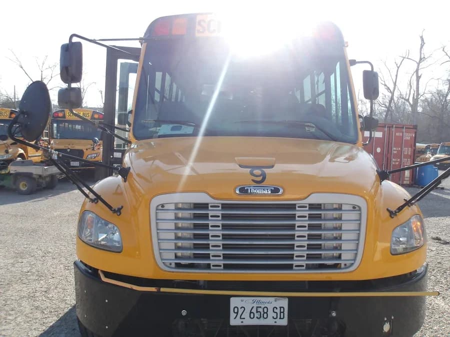 2017 Freightliner Thomas School Bus - Image 2