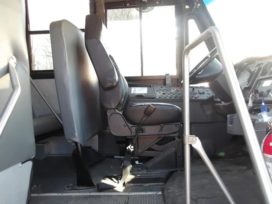 2017 Freightliner Thomas School Bus - Image 6