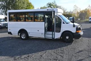 2017 Chevrolet Collins bus