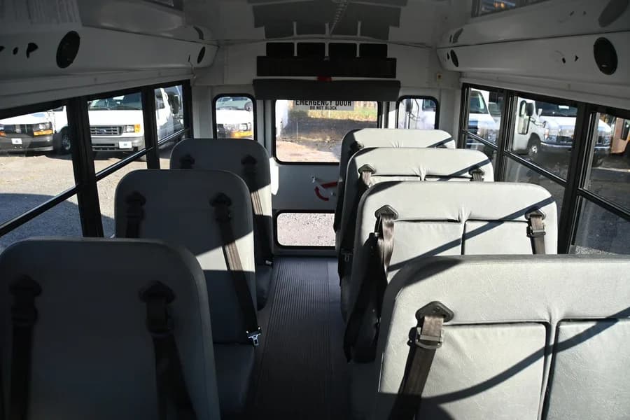 2017 Chevrolet Collins Shuttle Bus - Image 7