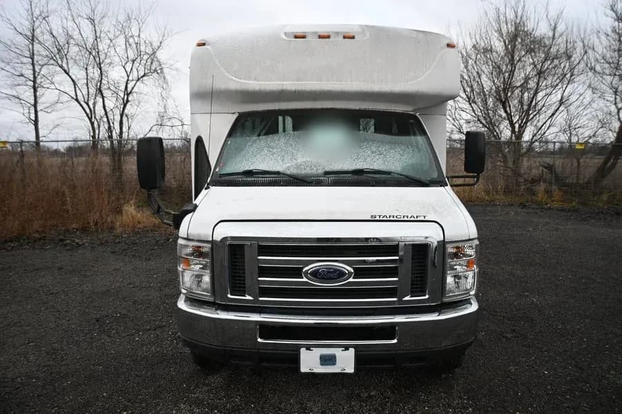 2017 Ford Starcraft Shuttle Bus - Image 2