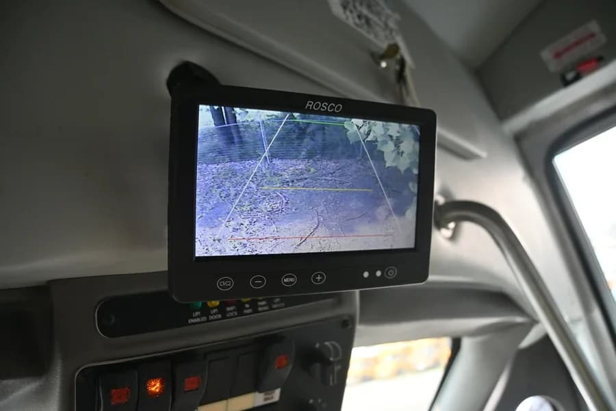 2017 Ford Starcraft ADA Shuttle Bus - Image 10