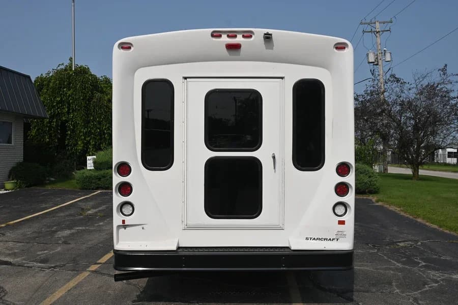 2017 Ford Starcraft ADA Shuttle Bus - Image 4